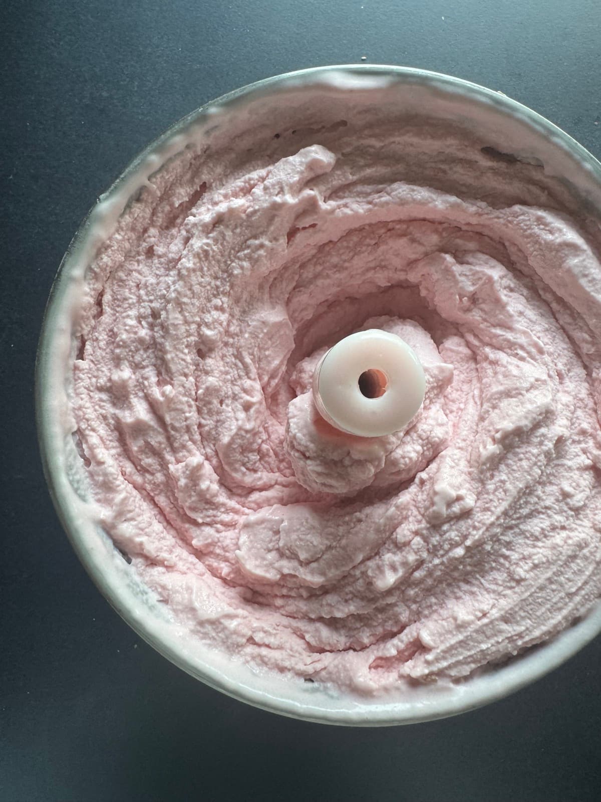 Gelato al lampone con il Bimby, pronto in 30 minuti