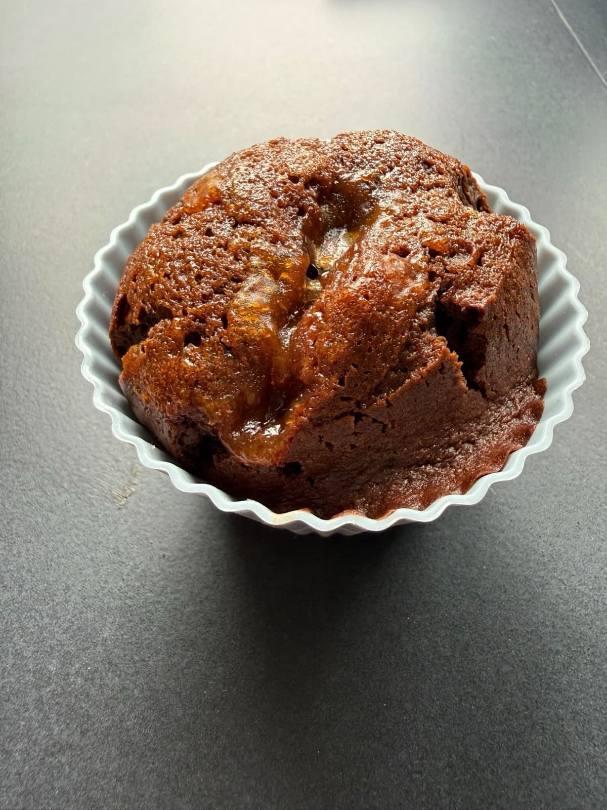 Muffin alla Sacher Bimby, con cuore di albicocca