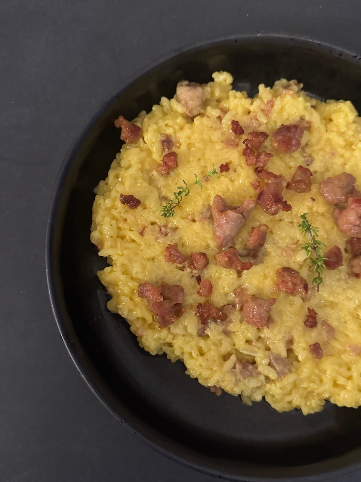 Risotto zafferano e salsiccia Bimby, senza vino e cremoso